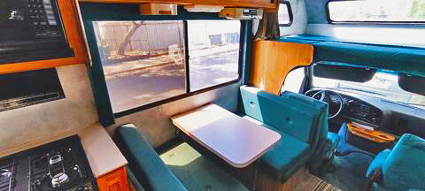 Make Yourself at Home in a Hollywood MotorHome