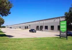 Custom Warehouse/Office Space - Cubework Coppell