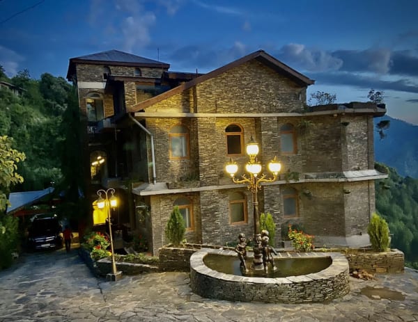 Auramah Valley in Shimla | Buy 2 & 3 BHK Apartments & Villas
