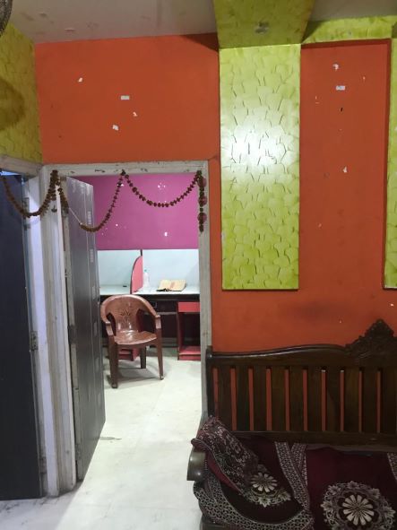 A Fully Furnished Flat is for sale or rent in Baguihati