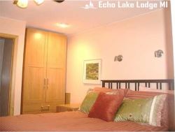 Echo Lake Lodge Vanderbilt MI