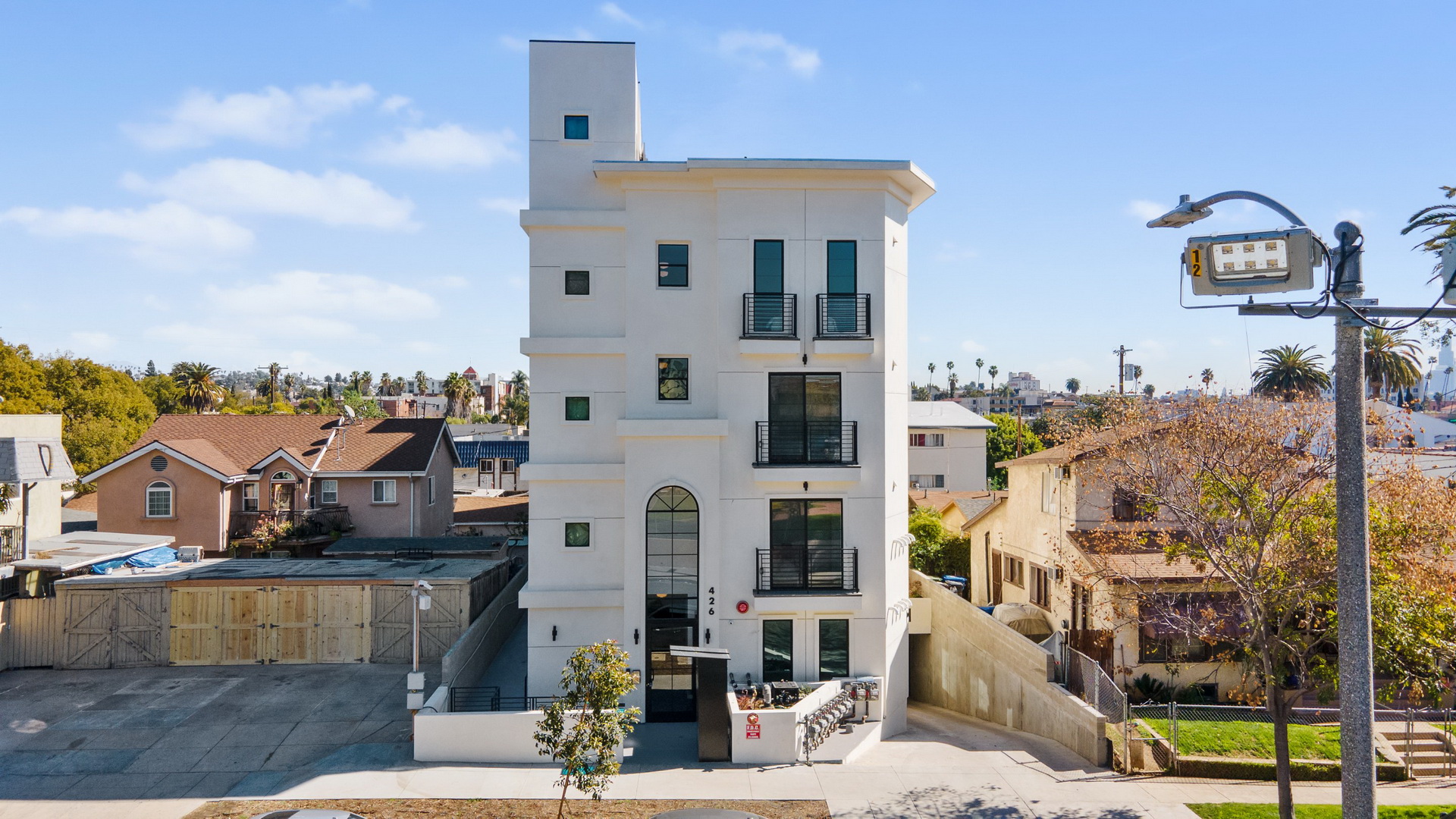 Townhomes for rent in Koreatown