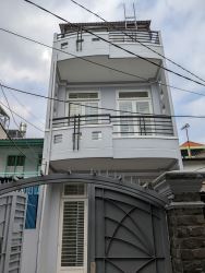 ORIGINAL HOUSE FOR RENT Quang Trung Street, Ward 11, Go Vap,