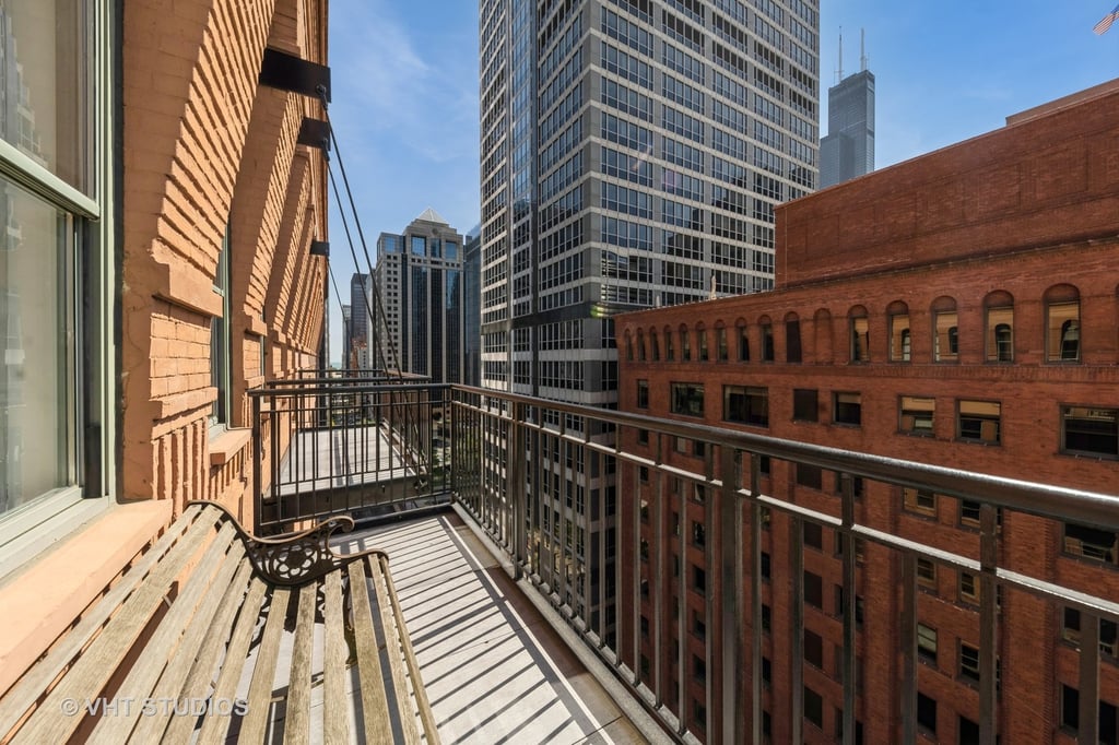 165 N Canal Street #1525 Chicago, IL 60606