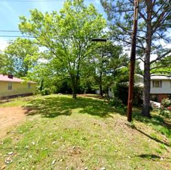 Vacant lot at 3216 46th St Sw Birmingham