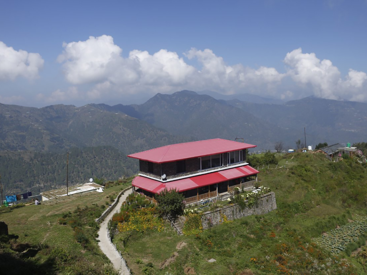 Best Private Cottage in Kanatal | Premium Homestay in Kanata