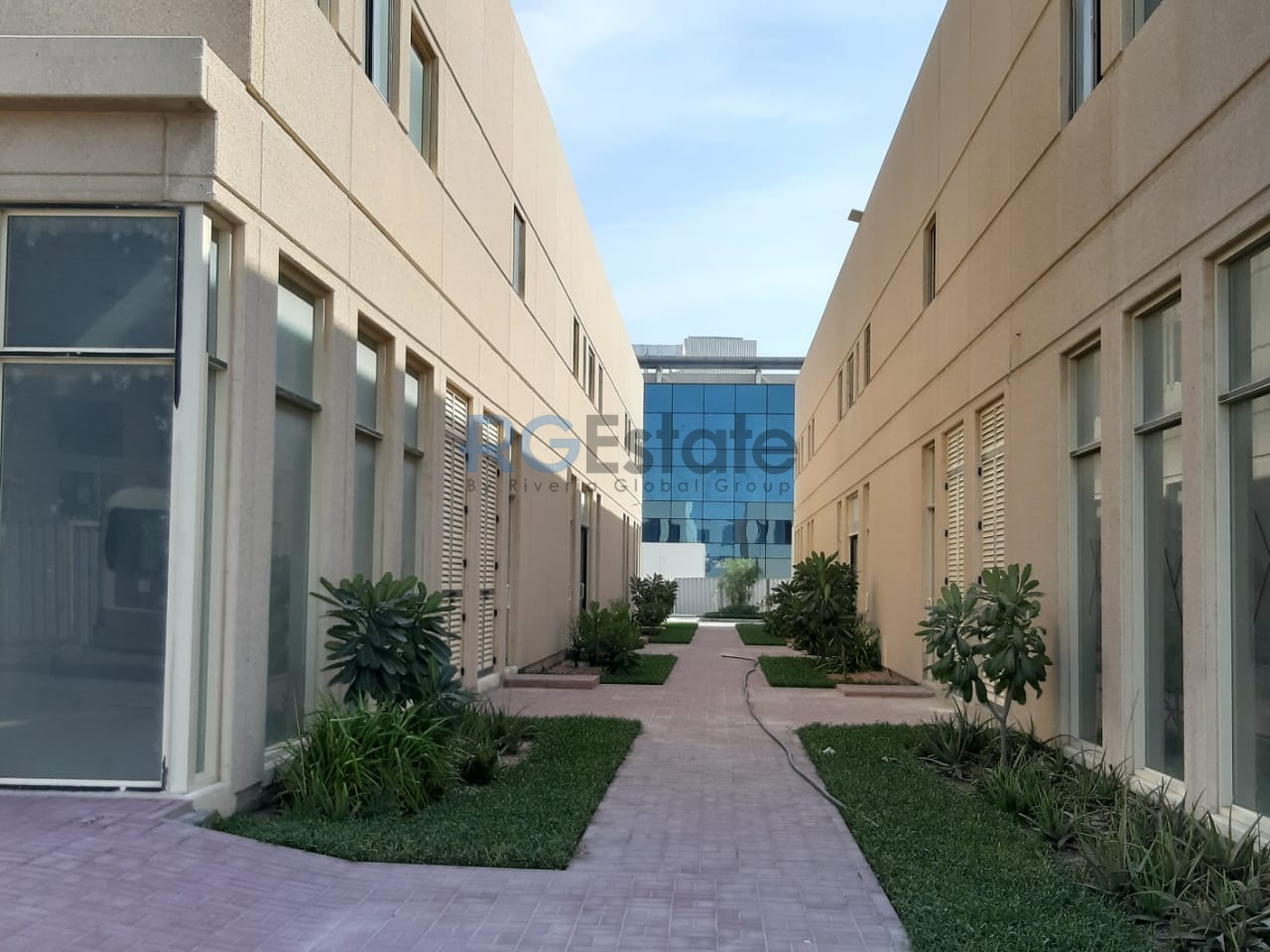 Prime Retail Showroom for Sale in Dubai Investment Park